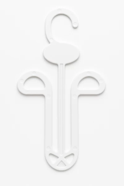 (Preview 2) Plastic Hanger for Slippers - 305